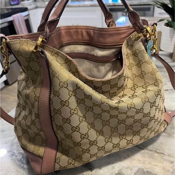 Gucci purse with crossbody strap - Picture 3 of 7